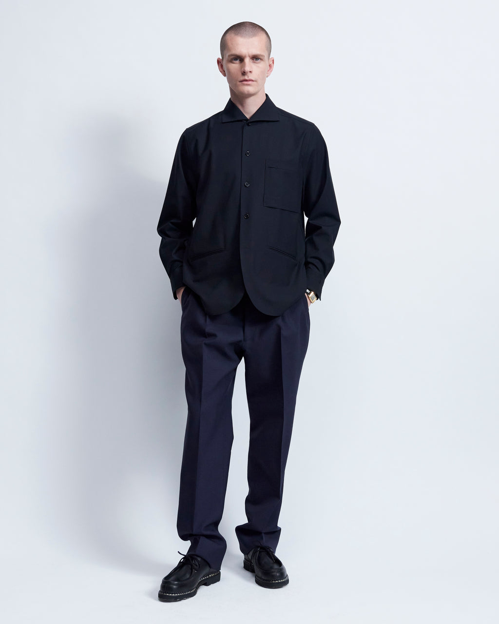 Julian - Wool Poplin in Black - view 1