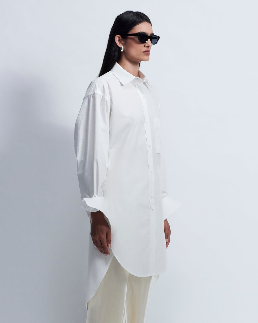 Alex - Cotton Broadcloth in Eggshell White - view 2