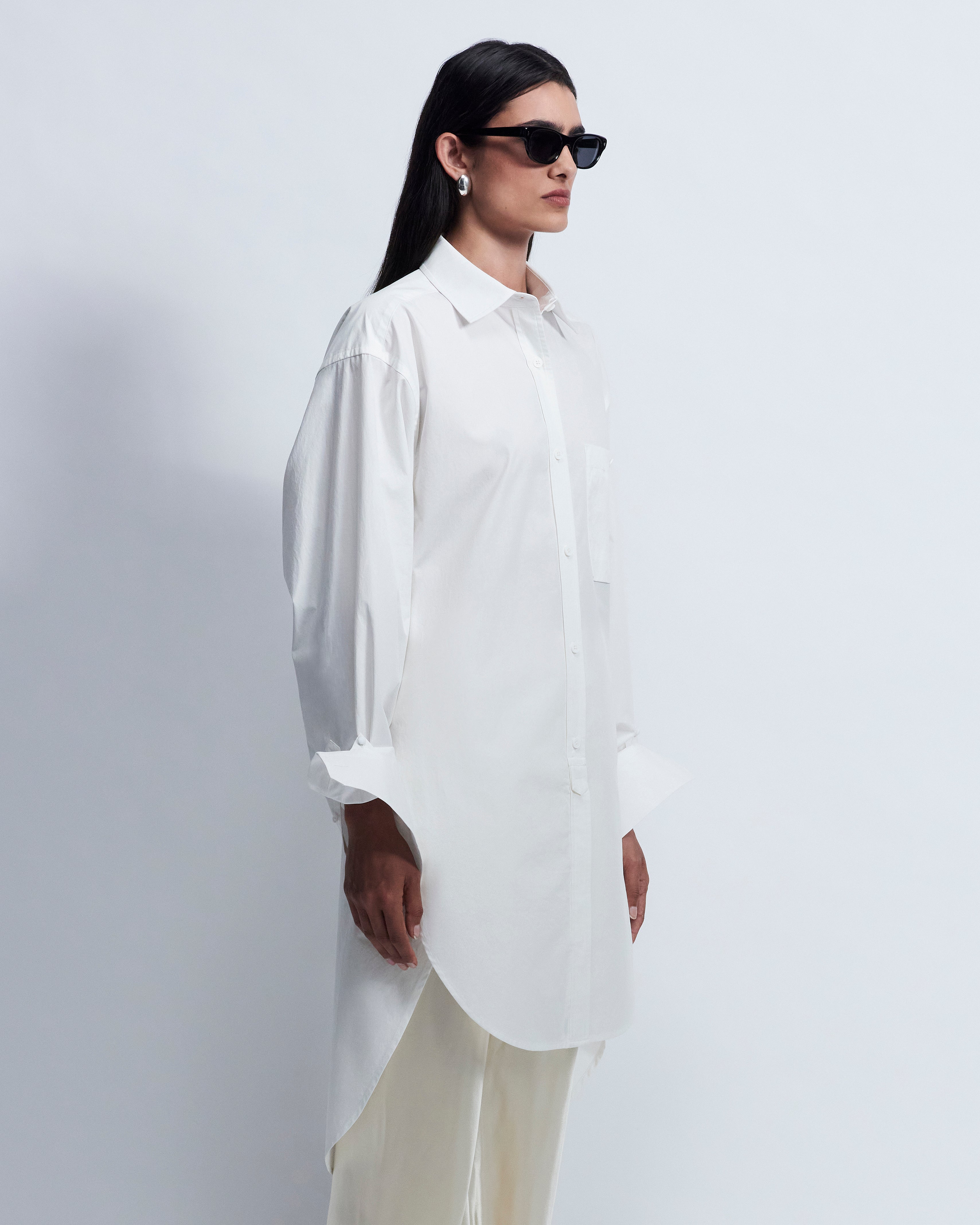 Alex - Cotton Broadcloth in Eggshell White - view 2