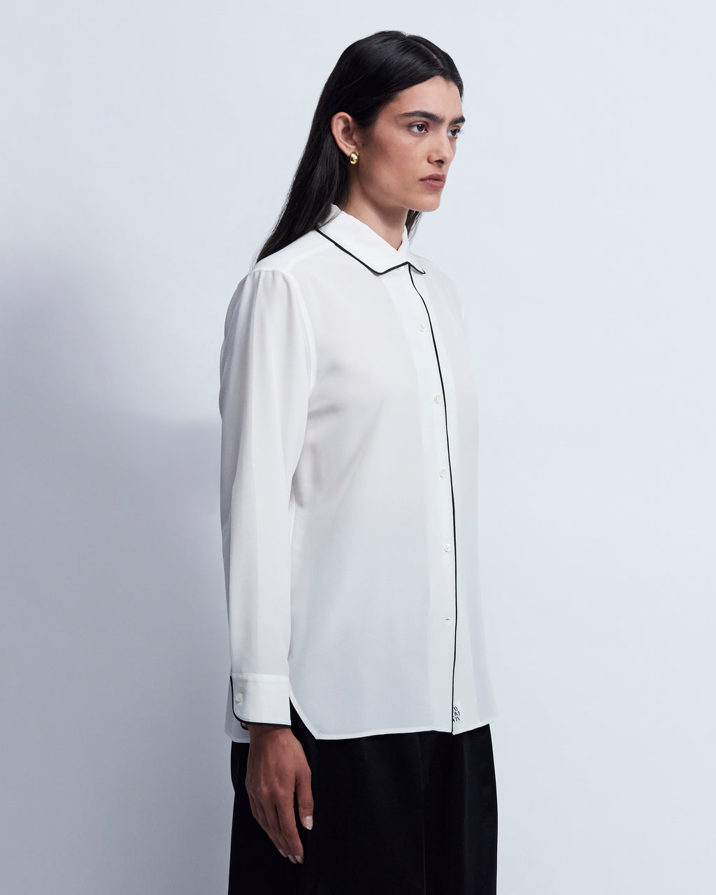 Capri - Silk Crepe de Chine in Ivory / Black - view 2