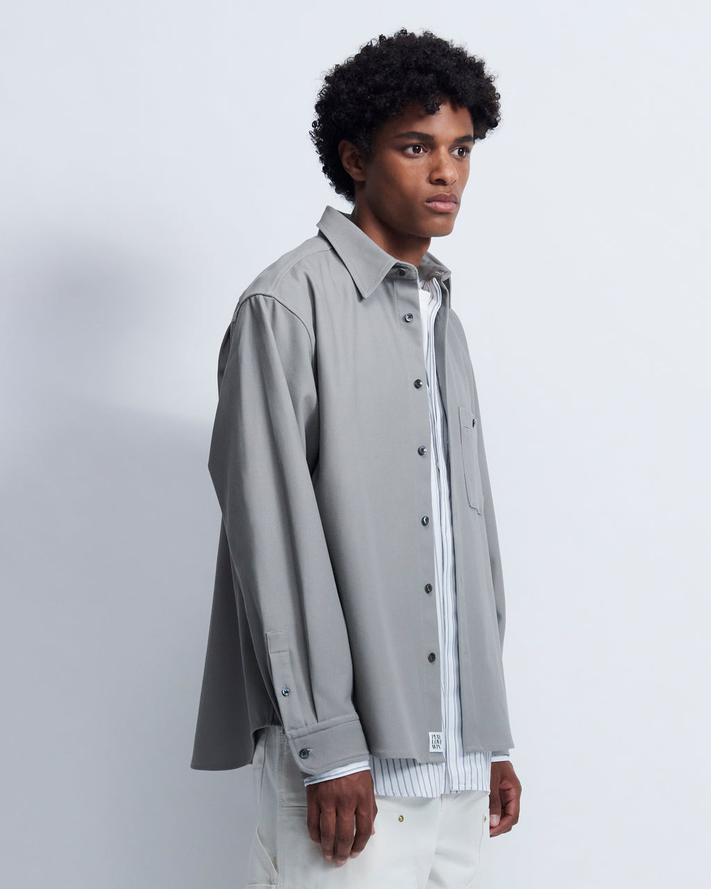 Ian - Cotton Serge Twill in Grey / White Stripe - view 2