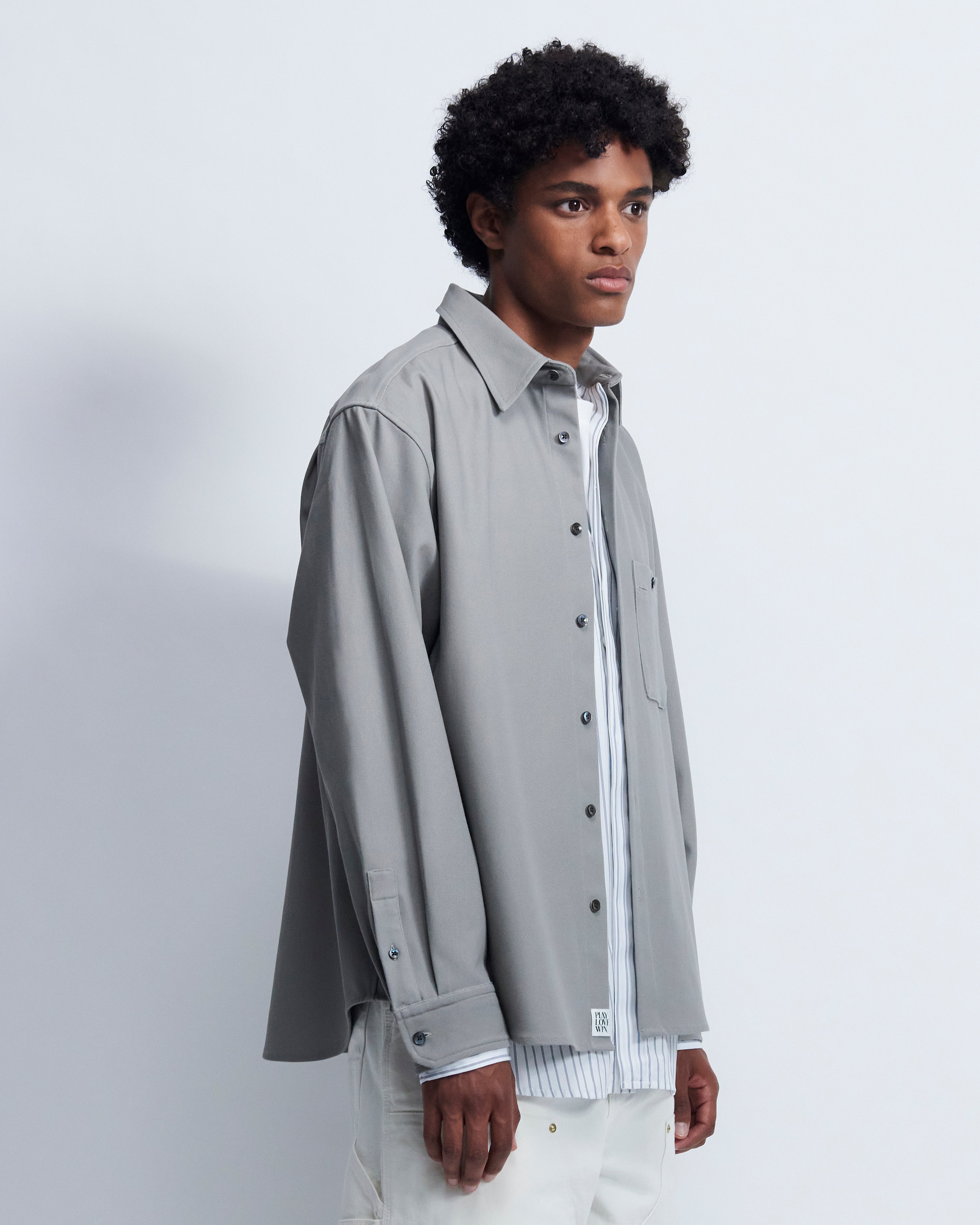 Ian - Cotton Serge Twill in Grey / White Stripe - view 2