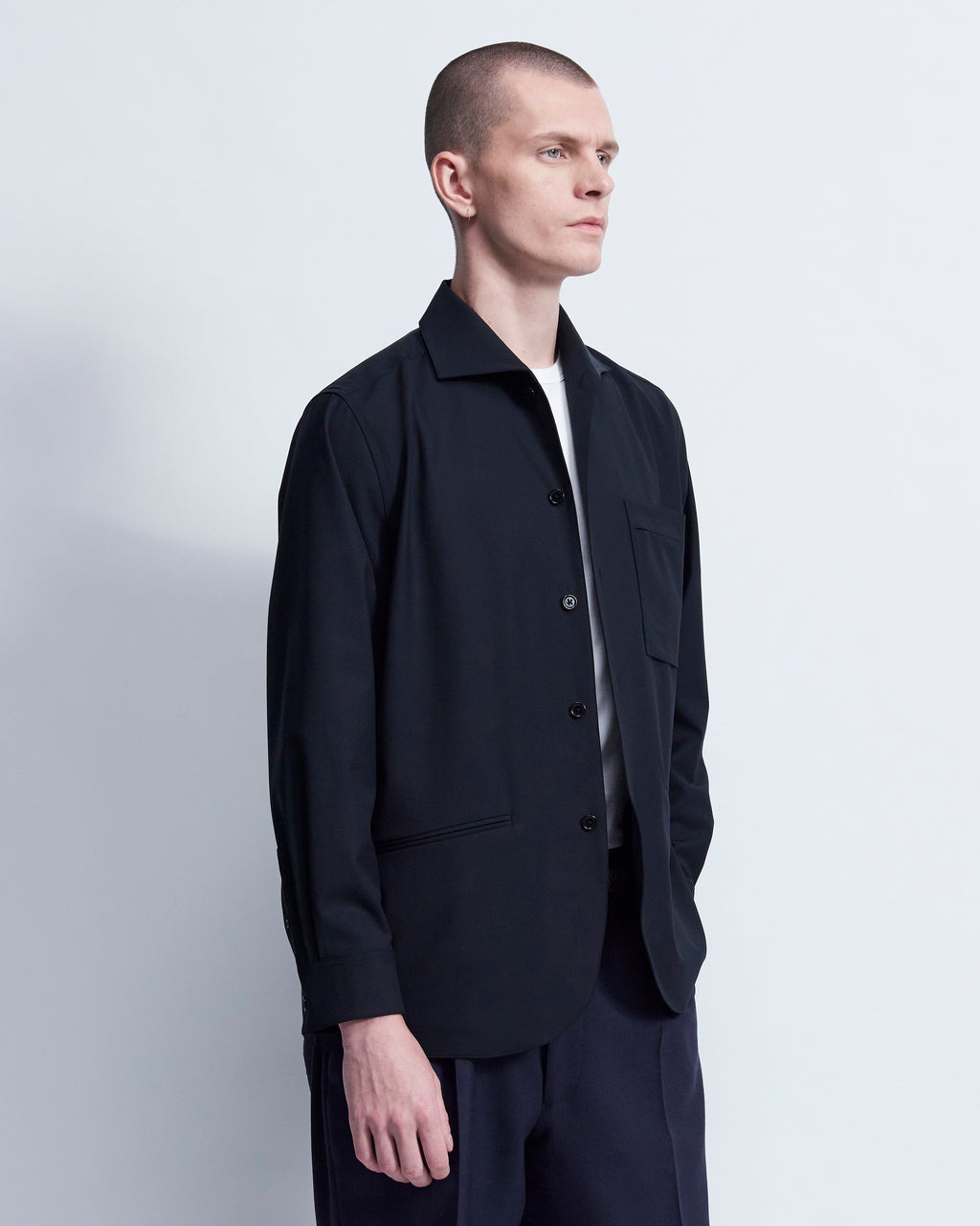 Julian - Wool Poplin in Black - view 3