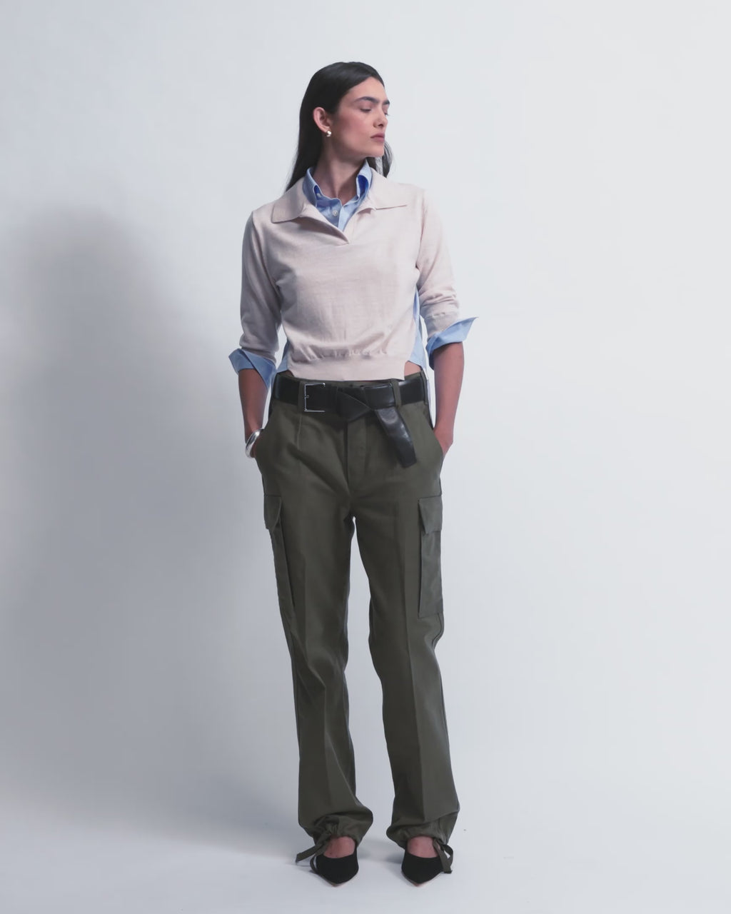 Deanna - Merino Wool in Beige / Blue Cross Hatch - video