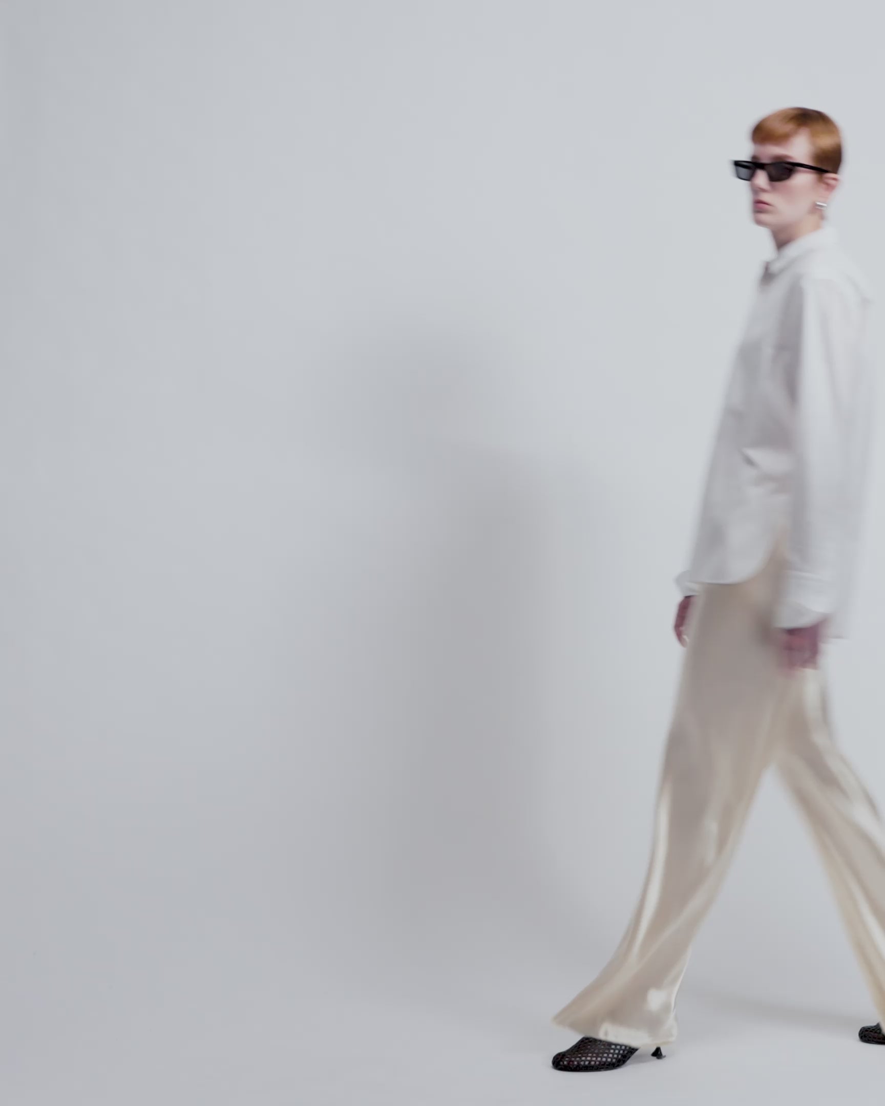 Anna - Cotton Birdseye in Optic White - video