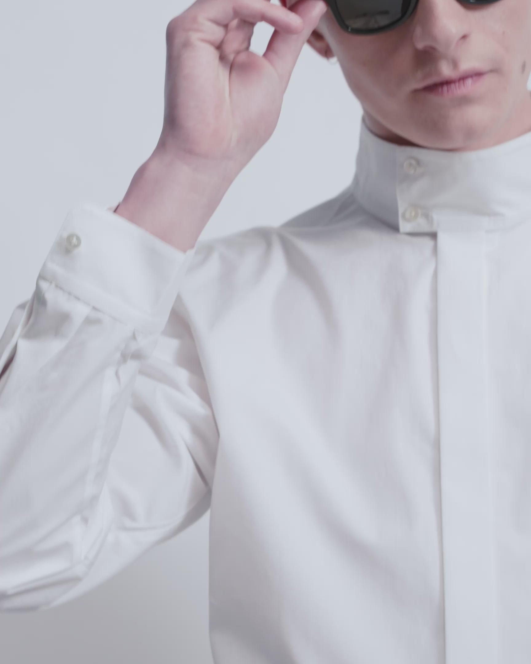 Harrington - Cotton Poplin in Optic White - video
