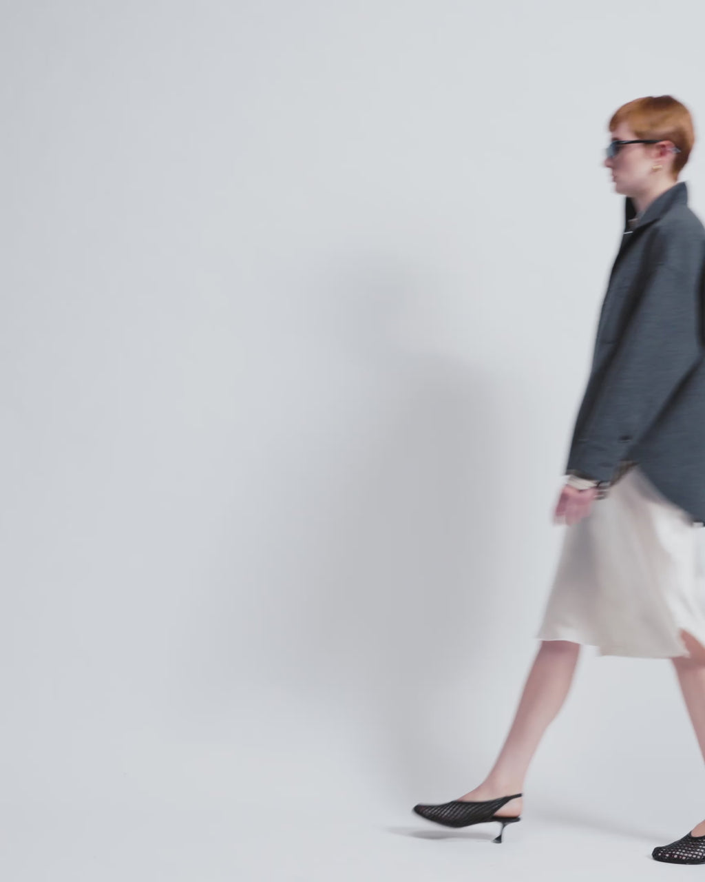 Miriam - Double Face Cashmere Blend in Storm Grey - video