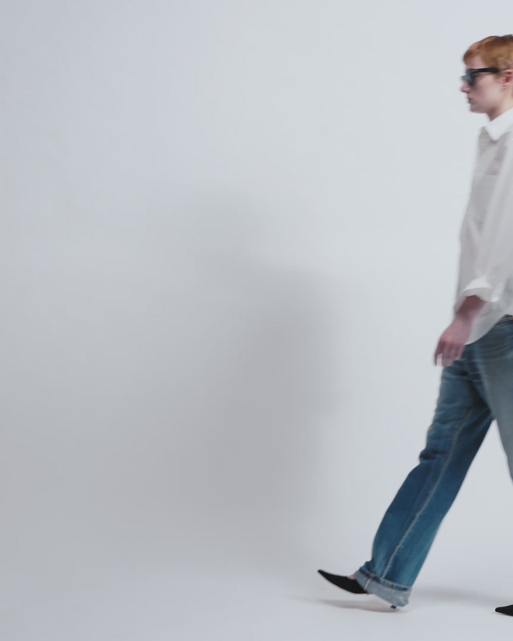 Maria - Breeze Technical Poplin in Porcelain White - video