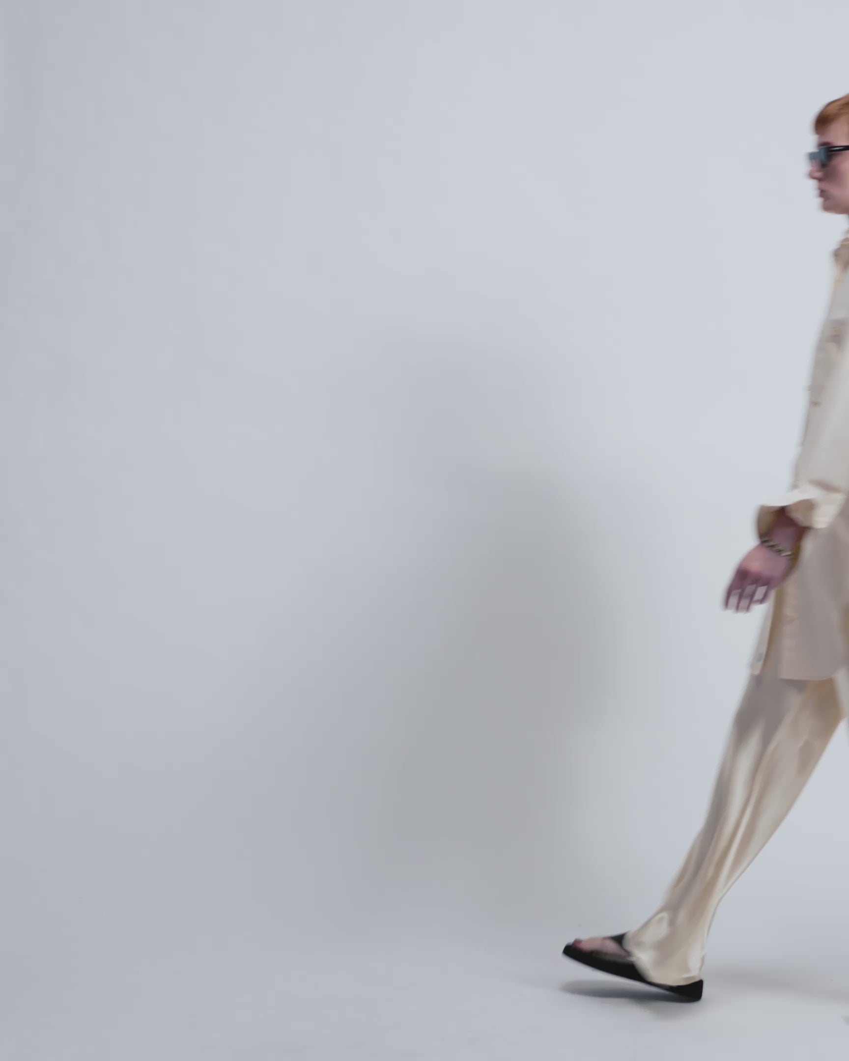 Alex - Cotton Broadcloth in Biscuit Yellow - video